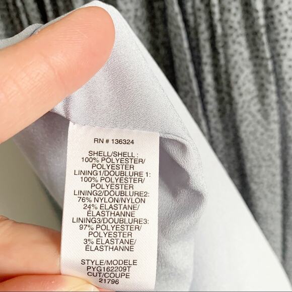 Halston Evening Off Shoulder Pleated Gown New With Tags 0 - Picture 8 of 8